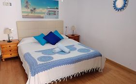 Apartamento Barbacoa, Piscina y playa